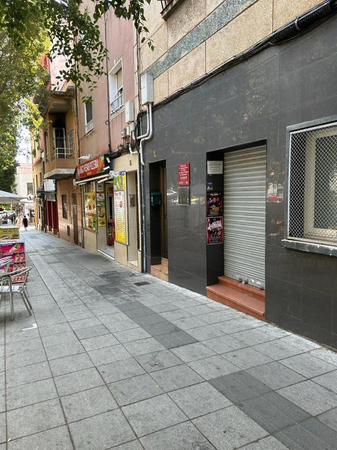 Apto Barcelona C R Apartment Santa Coloma de Gramenet ภายนอก รูปภาพ